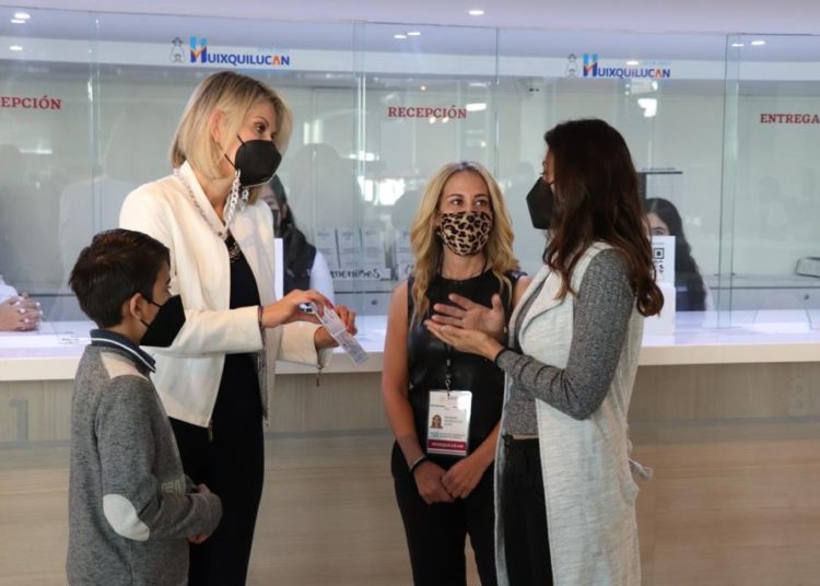 A la vanguardia, oficina municipal de enlace de Huixquilucan con emisión de los primeros pasaportes electrónicos