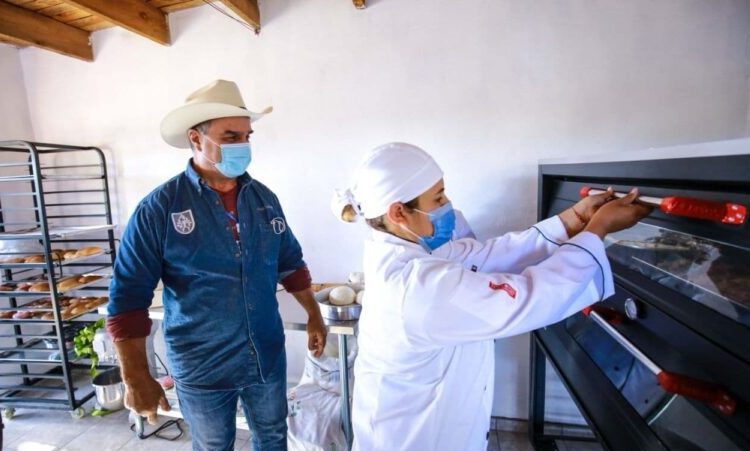 Atiende DIF Municipal salud y bienestar de la mujer rural