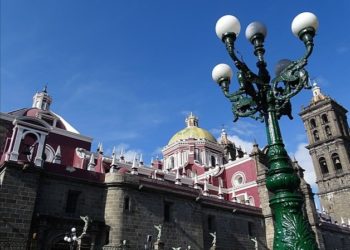 Puebla retirará comercio informal de Centro Histórico