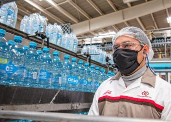 Ventas netas de Arca continental al alza, crecen 7%