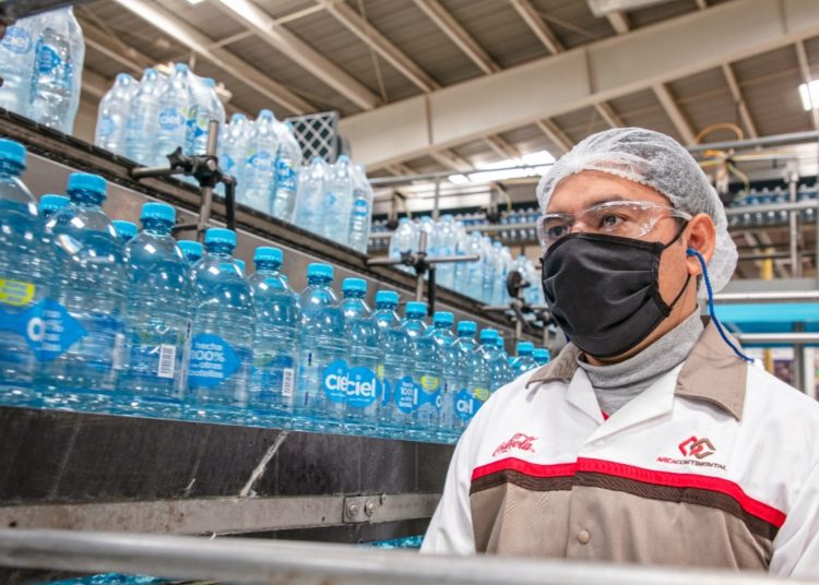 Ventas netas de Arca continental al alza, crecen 7%