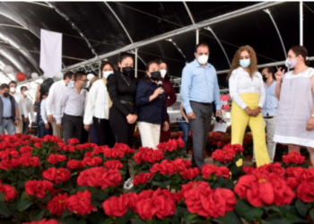 Inauguran Expo Festival de la Nochebuena en Cuautla