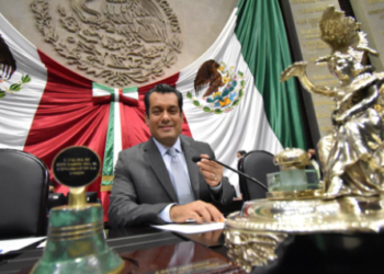 El diálogo tiene que ser la ruta para avanzar en reforma eléctrica: Gutiérrez Luna