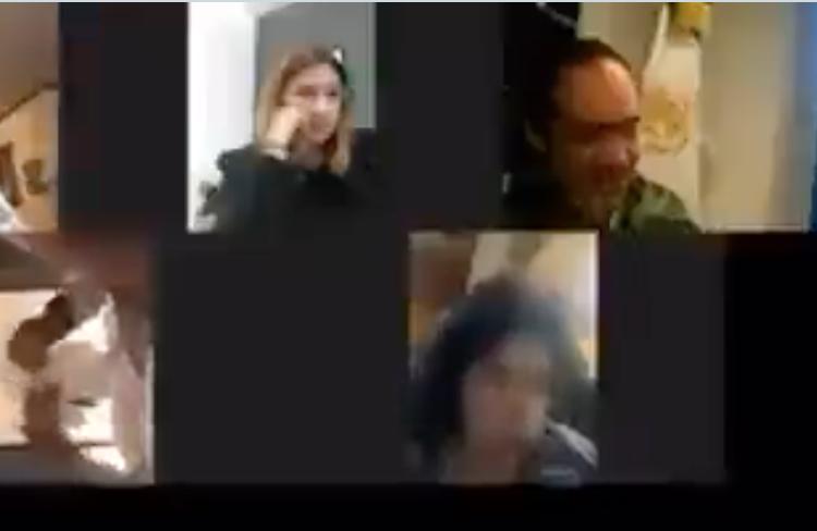 En plena reunión virtual, el panista Federico Doring olvidó apagar la cámara para ir al baño