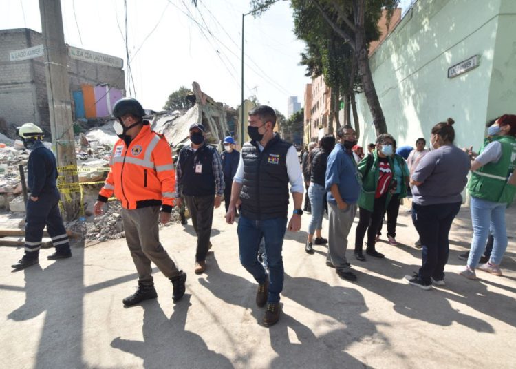 Dirige MH operativo para remoción de escombros en la Pensil Norte