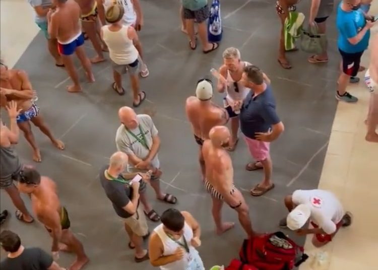 Balacera en hotel de Puerto Morelos deja dos muertos