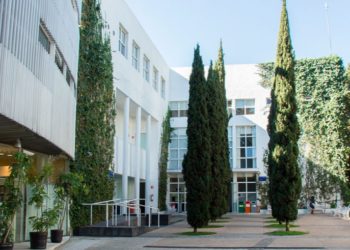 Alumnos y profesores del CIDE alzan la voz tras despidos