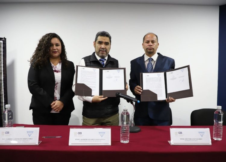 Secretario de Seguridad de Tlaxcala se da a la fuga tras denuncias