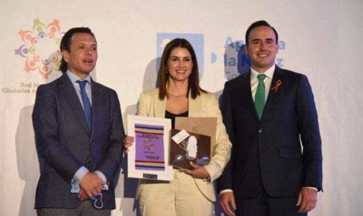 Feria del Libro de Guadalajara celebra 35 años de promover la lectura