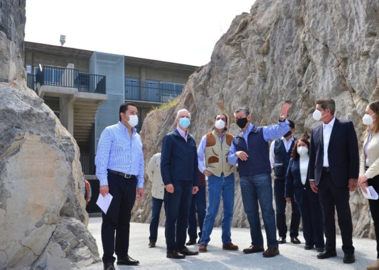 Han regresado a clases presenciales más de 3 millones 200 mil alumnos mexiquenses: Gobernador de Edoméx