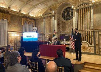 Mezcal abre mercados internacionales a Oaxaca; EUA es su principal comprador  