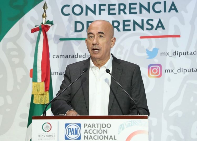 Pide Éctor Jaime Ramírez al CSG explicar por qué no se están atendiendo recomendaciones de la OMS para variante ómicron de Covid-19
