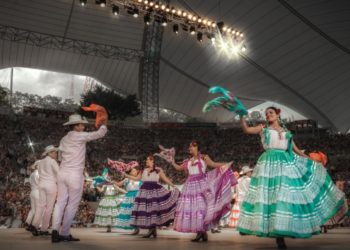 Cuauhtémoc suspende construcción de predio en la Roma