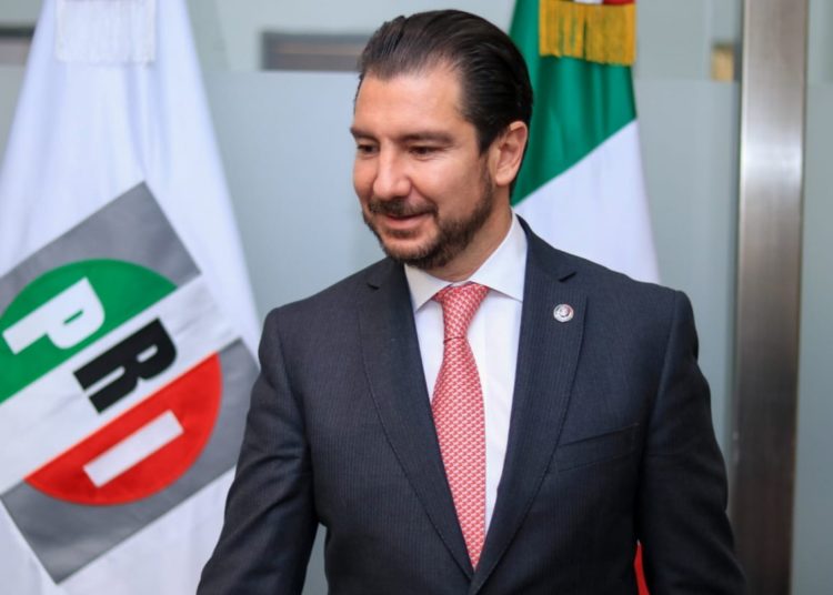 Sin confrontación, a través del diálogo y construcción de acuerdos vamos a sacar el presupuesto para el Estado de México: Elías Rescala