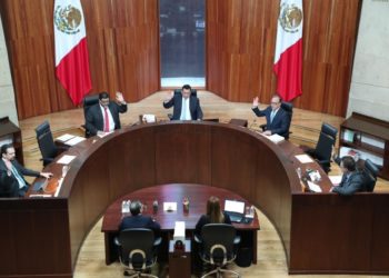 TEPJF determina que INE debe continuar con proceso de revocación de mandato