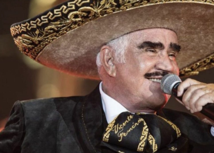 Muere Vicente Fernández, el charro de México