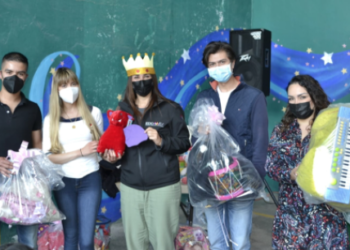 Dona Secretaría de la Mujer juguetes al DIF de San Mateo Atenco