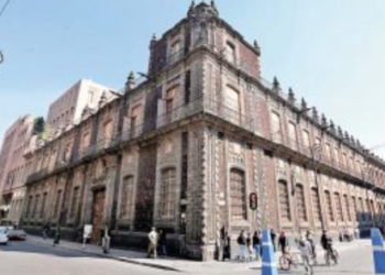 Ebrard propone que patrimonio cultural Banamex regrese a ser del país