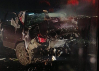 Choque de frente entre dos automóviles deja dos personas fallecidas en Lerma