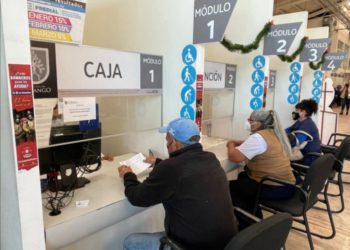 Invita alcalde de Durango a aprovechar descuentos en predial 2022