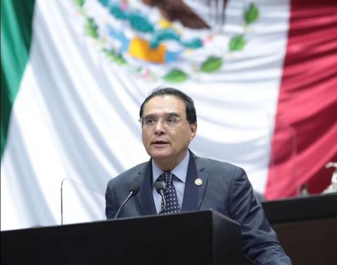 Llama diputado a revertir el inusual aumento en precio de los productos