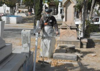 Da Municipio mantenimiento a panteones de Oriente y Getsemaní