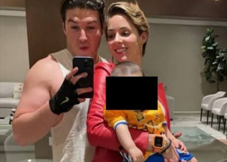 Samuel García y Mariana Rodríguez violentaron derechos de menor