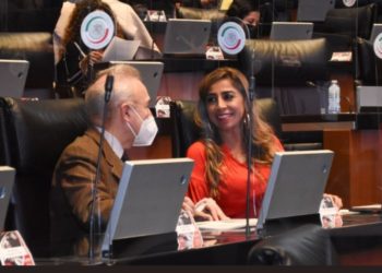 Senadora Marybel Villegas renuncia a Morena y se va a MC