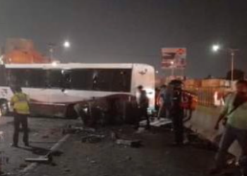 Choque en la México-Pachuca deja más de 30 heridos y dos muertos