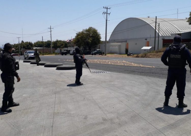 Localizan explosivo en presidencia municipal de Nuevo Parangaricutiro