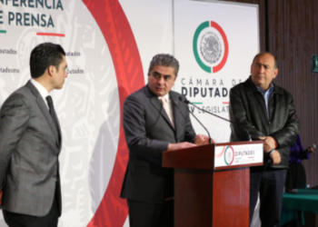 Titular de la SEP aplaza reunión con líderes parlamentarios