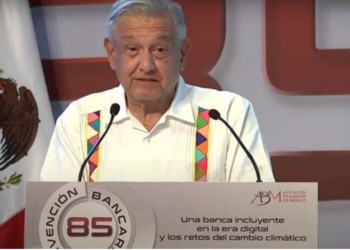 Ofrece López Obrador disculpa por adelantar anuncio de política monetaria