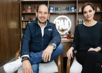 Lilly Téllez se afilia formalmente al PAN