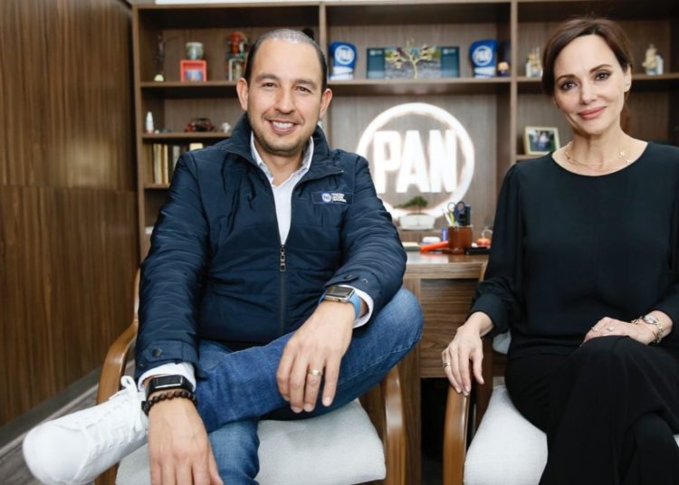 Lilly Téllez se afilia formalmente al PAN