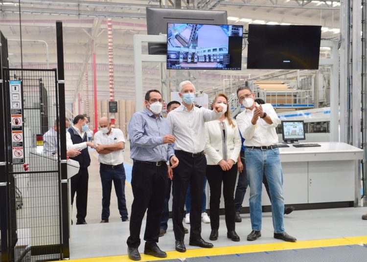 Opera en Edoméx planta de cartón corrugado más grande del país