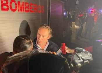 Fuera de peligro, vecinos afectados por explosión en inmueble de la Narvarte: Santiago Taboada