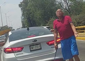 Detienen a agresores de automovilista en Av. Río Churubusco