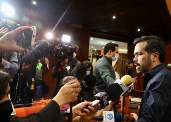 Bancada de MC votará en contra del eventual dictamen de la reforma eléctrica del Ejecutivo