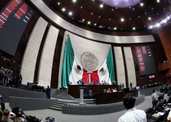 Avanza en comisiones reforma eléctrica del Ejecutivo