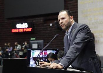 Alerta PRD que Morena contempla aplazar votación de reforma eléctrica