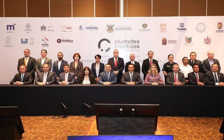 Presenta alcalde programa de patrullas eléctricas en Foro de Ciudades Capitales