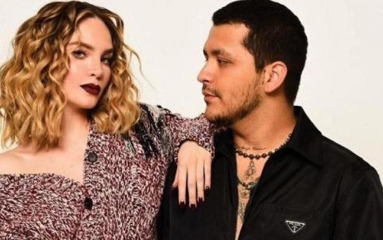 Nodal explota contra mamá de Belinda