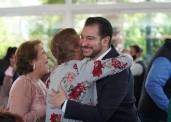 Mamás mexiquenses, pilares y generadoras de valores en la sociedad: Elías Rescala