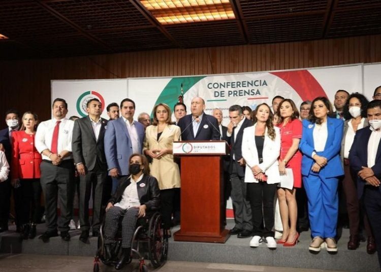 Es inadmisible que no pare la violencia contra periodistas: Grupo Parlamentario del PRI