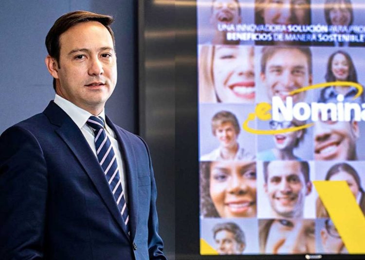 Denuncian a eNómina por traficar bases de datos del magisterio en Guerrero