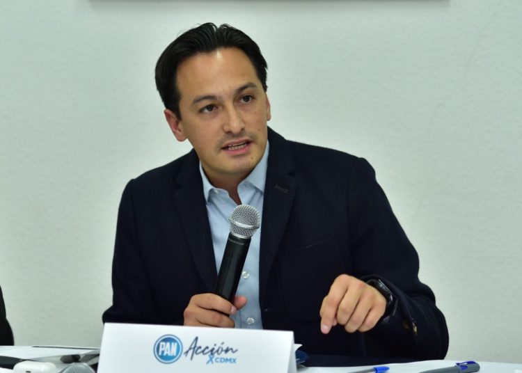 Revisarán diputados propuesta para certificación de médicos cubanos que se contraten en México