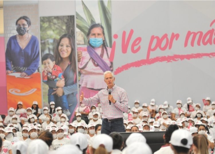 Anuncia Alfredo Del Mazo avances del programa caminos del sur y construcción de un centro de rehabilitación en esta región