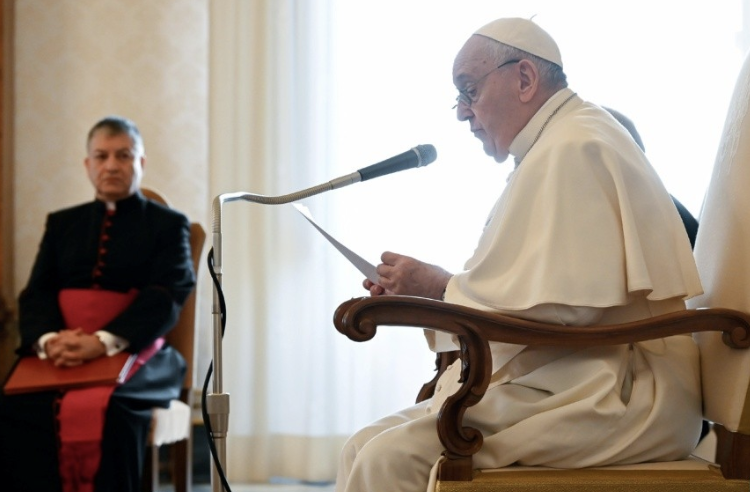 Expresa Papa Francisco dolor y consternación por el asesinato de jesuitas