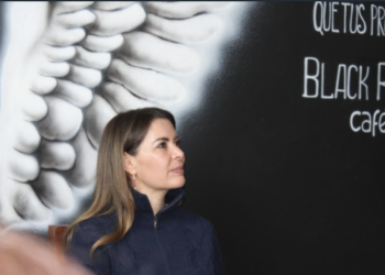 La diputada Laura Barrera continúa recorrido por Calimaya y Rayón