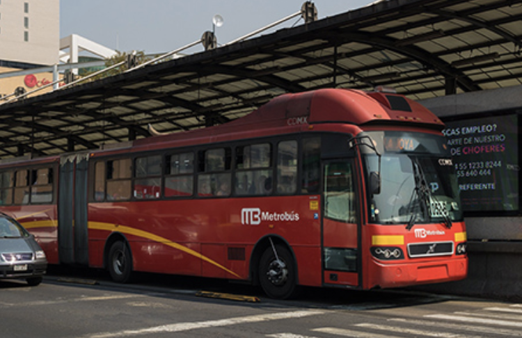 Estas serán las rutas del Metrobús este sábado por la Marcha LGBTTI